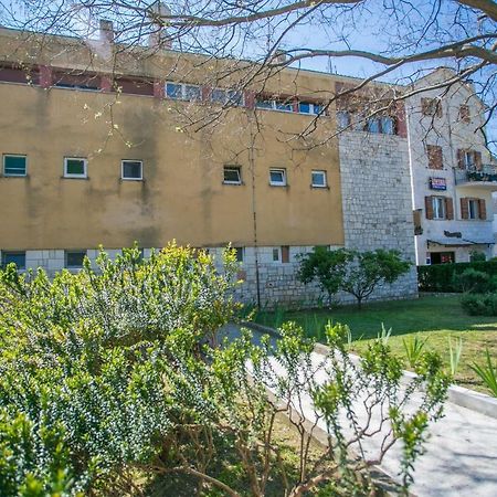 Apartmán Modern Living In The Heart Of Trogir Exteriér fotografie